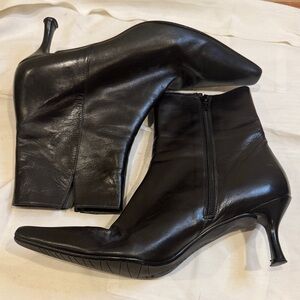Stuart Weitzman Black Leather Pointed Toe Ankle Boots